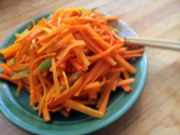 秋天要注意哪些健康问题,秋天要注意什么饮食