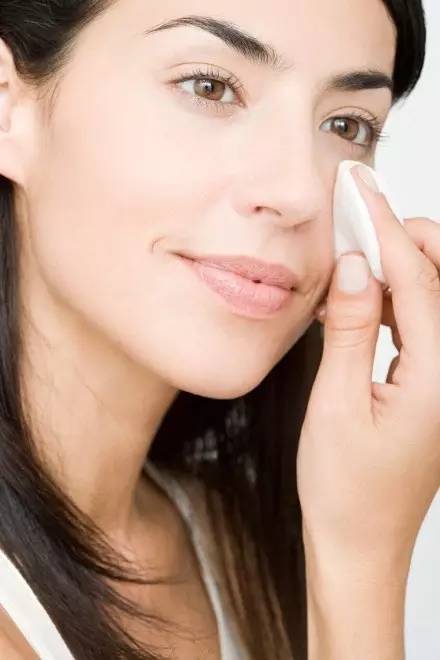 大油皮抗老适合的护肤品,护肤推荐油痘肌