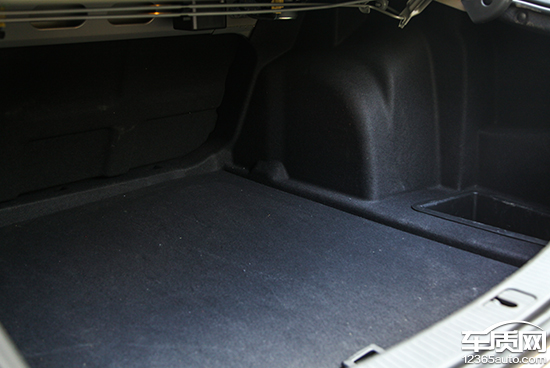 2016款1.5t别克君越详细操作指南,锐意转型