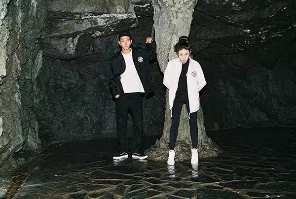 让你街头style立现的秋季单品:教练夹克