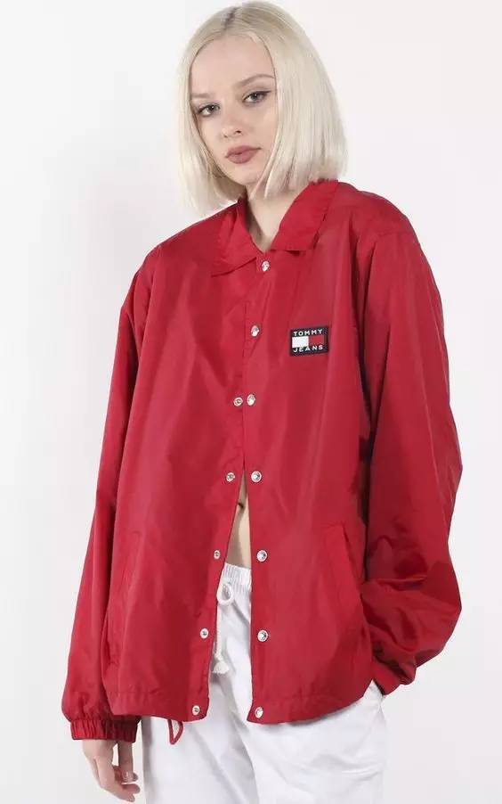 让你街头style立现的秋季单品：教练夹克