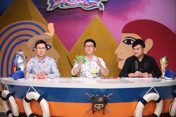 微鲸出品《球迷朋友圈》打响复活赛看颜值是否就是伪球迷