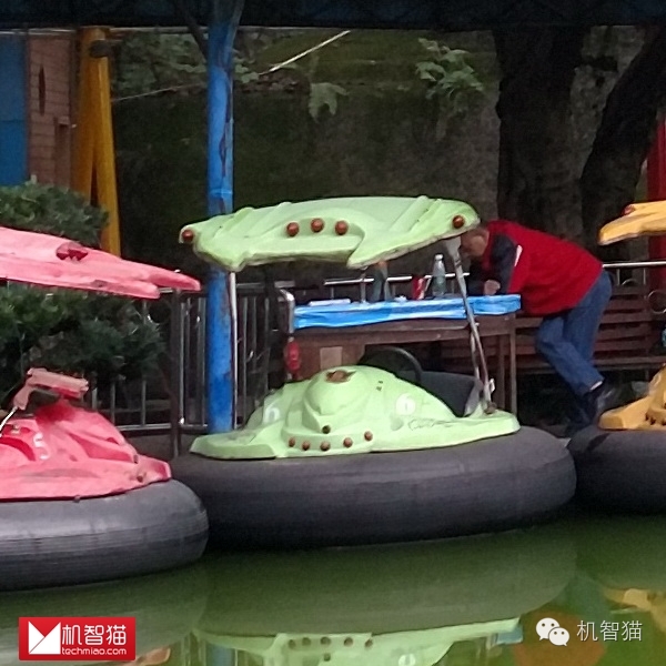 模块化手机motoz,motoz手机怎么样