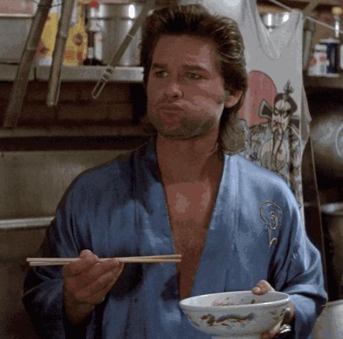 在东北人不是什么都能蘸酱,在东北什么都可以蘸酱