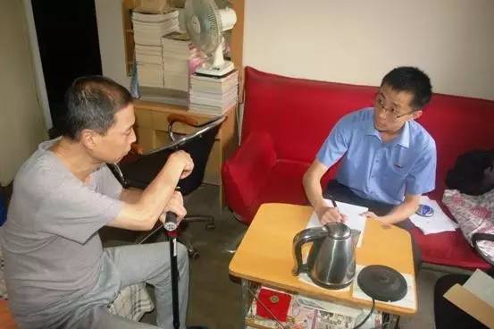 检察院里面有几个检察官,小检察院跟大检察院一样吗