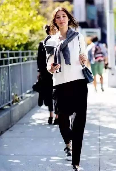 倪妮菱格棉服穿搭,杨幂倪妮新中式穿搭