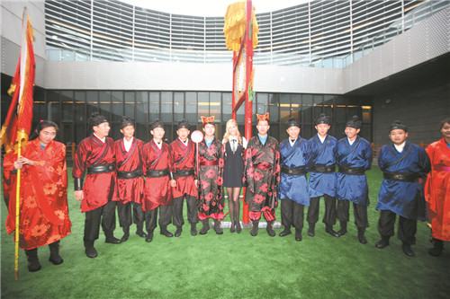 超模瓦尔加体重,超模瓦尔加微博