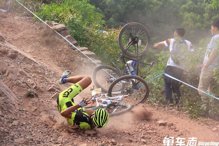 玛吉斯越野自行车,玛吉斯比赛视频