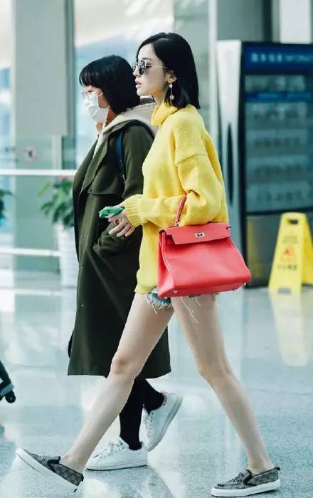 倪妮菱格棉服穿搭,杨幂倪妮新中式穿搭