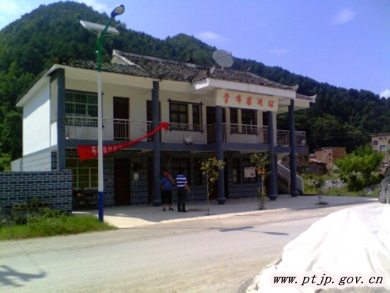 平塘镇四好公路建设情况,平塘县北环大道建设快速进行