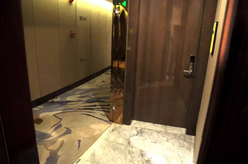 睡了它!让成都追星族咬牙切齿的8888套房!