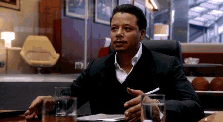 时尚星闻自信+婊气的大女人Cookie,一个人撑起了一部《嘻哈帝国》