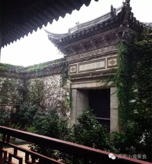 茶语絮人生丨一杯清茶一曲评弹在苏城把日子过成诗的人气茶馆√起来！