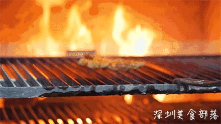 这家店，凭什么7点就能坐满，直到凌晨1点还有人舍不得走