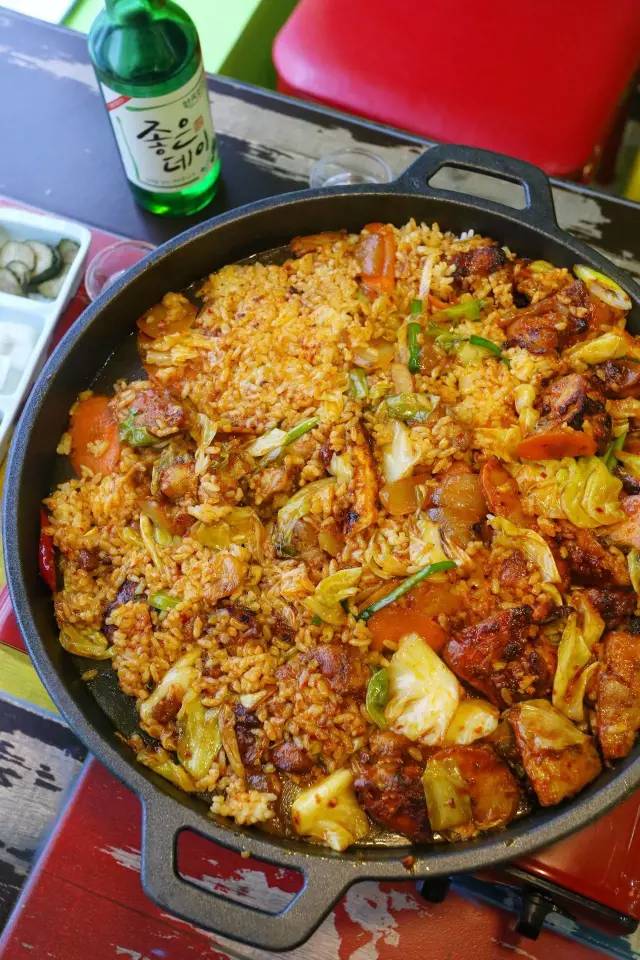 天津韩国小吃街,天津滨江道有一条小吃街叫什么