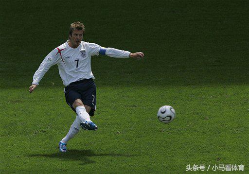 卡洛斯经典任意球法国,十大经典任意球卡洛斯只排第二