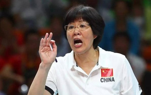 郎平应取代蔡振华管理中国男足,女排比乒乓球更励志