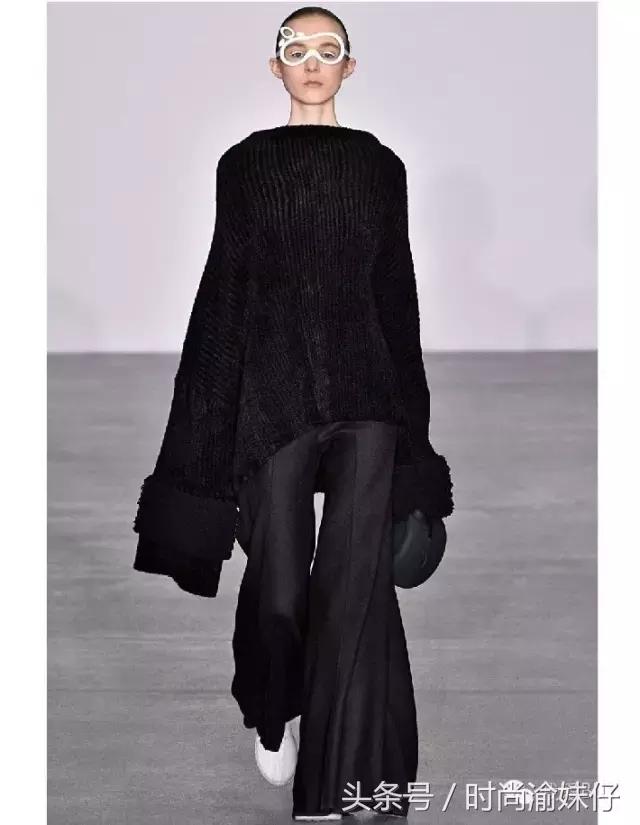 街怕秀：杨幂唐嫣娜扎、袁姗姗戚薇看个够2000元不过起步价