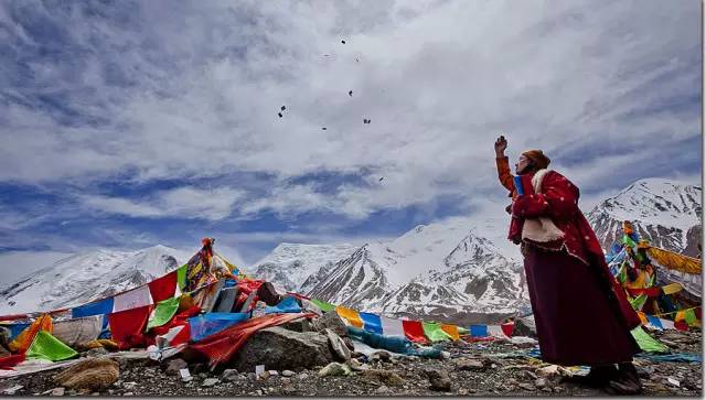 冬季到雪村来看雪,冬季到雪乡去看雪