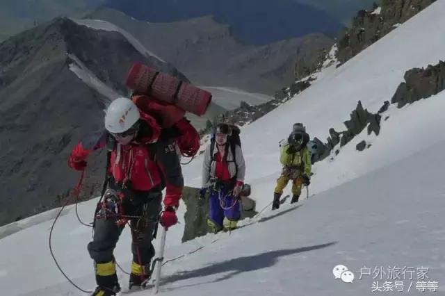 博格达峰登顶需要什么手续,博格达攀登视频教程