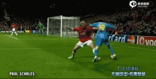 通过几个动作快速分辨业余足球场上的高手