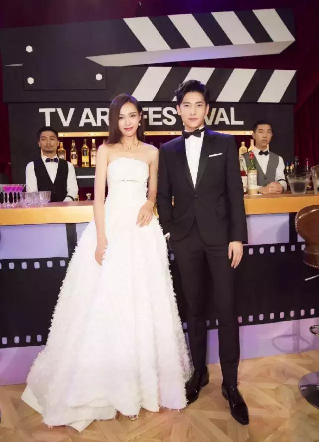 刘涛赵丽颖投票,第11届金鹰节人气奖赵丽颖刘涛