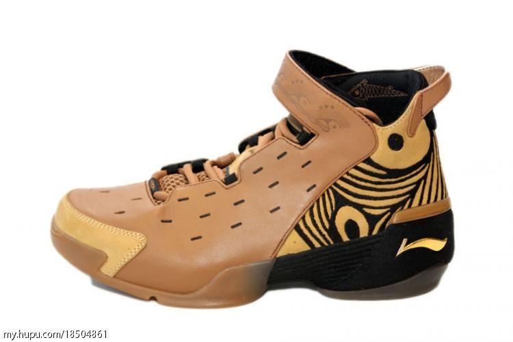 国产李宁的巅峰,李宁驭帅14low对比驭帅14