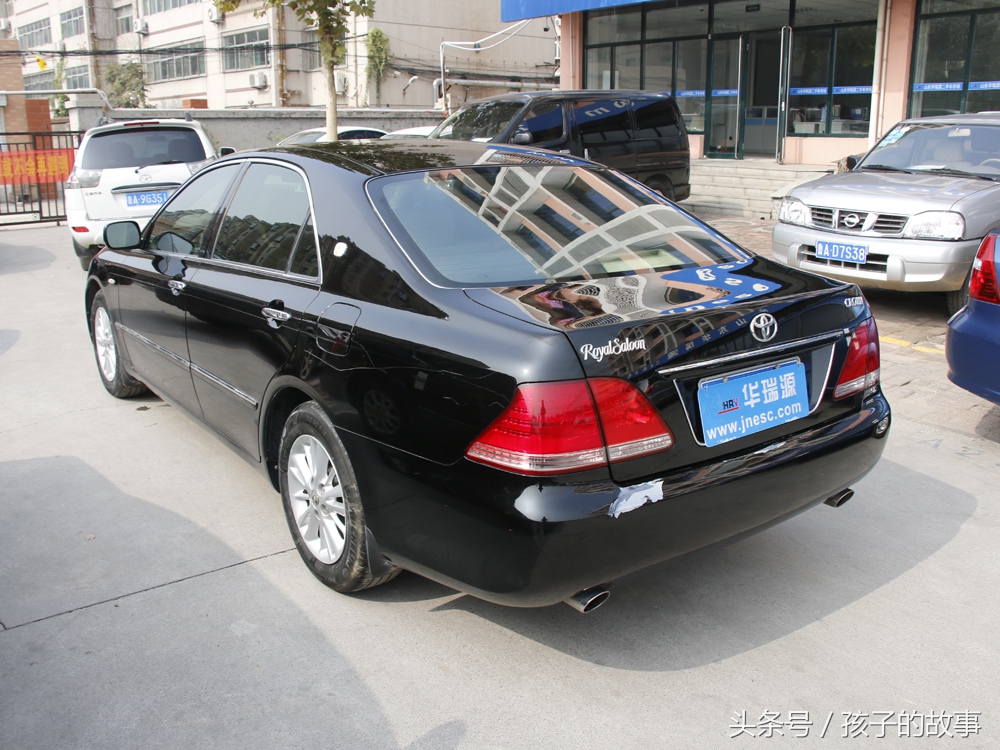 2006年的皇冠能卖多少钱,2006年皇冠多少钱