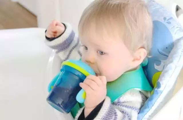 宝宝饮水杯哪一款比较好,好用的学饮杯水杯