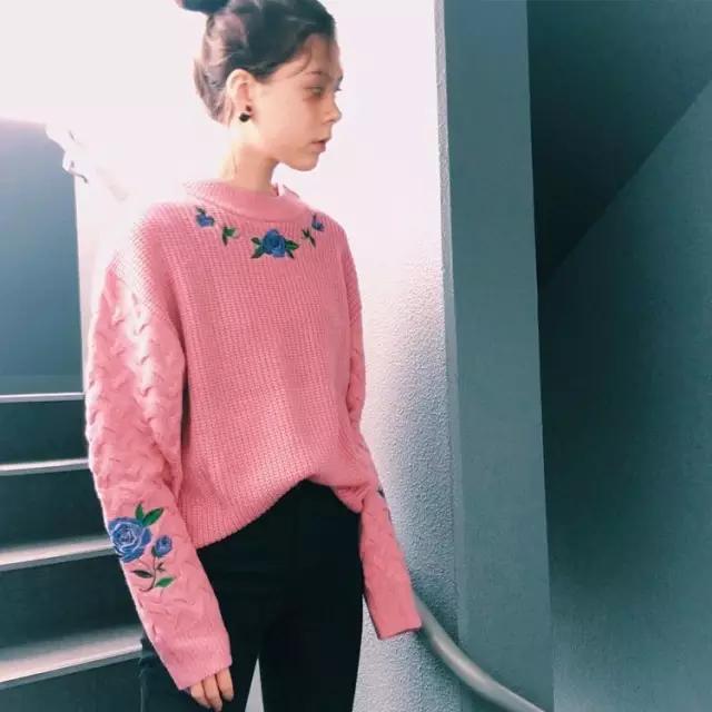 100元以下的毛衣,100多元的毛衣舒服不扎人好看的