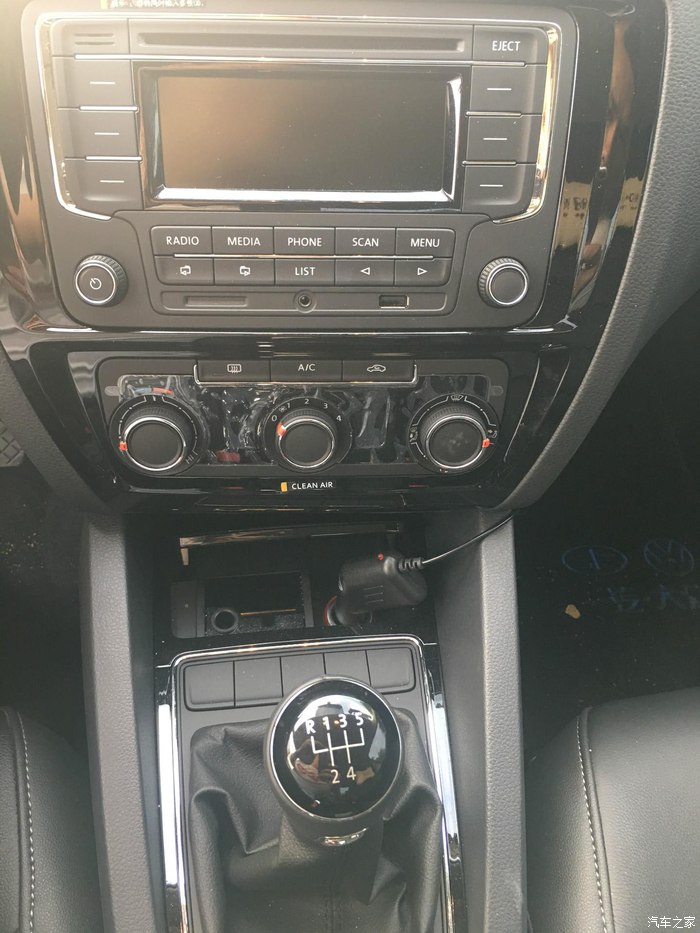 大众速腾2021款1.4t超越版试驾,大众速腾1.5t卓越版试驾评测