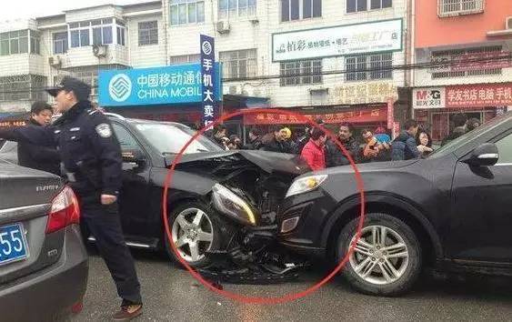 五菱vs比亚迪,公路坦克与比亚迪唐