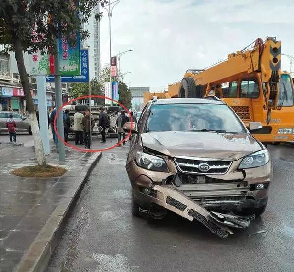 五菱vs比亚迪,公路坦克与比亚迪唐