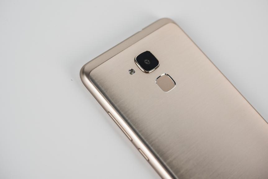 高品质助力5C，遭花样虐待后竟全身而退