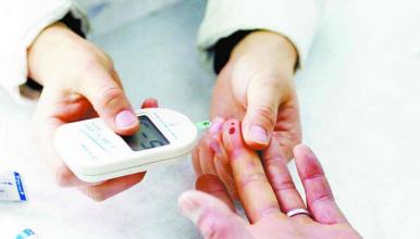 液体黄金蜂王浆的功效,黄金蜂王浆面膜是什么样的