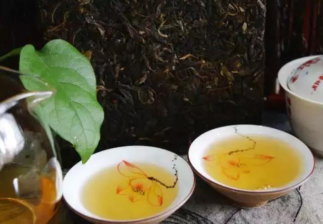 曼松皇家贡茶与天弘,曼松贡茶和曼松茶一字之差的区别