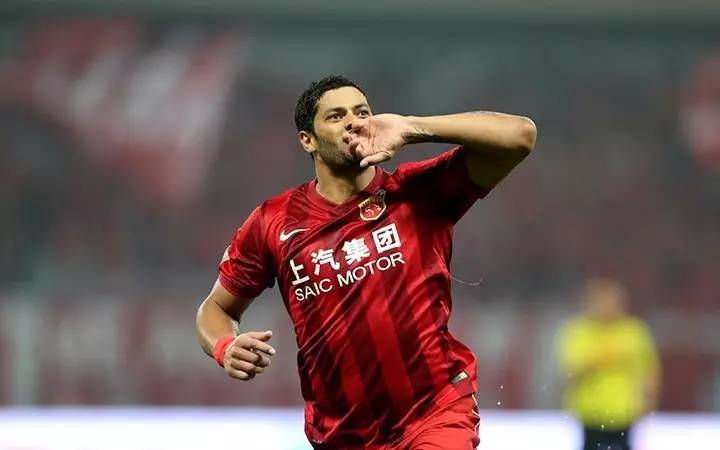 埃弗拉国足,埃弗拉苏亚雷斯厉害么