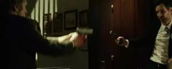 战术美学｜《疾速追杀》的“枪械世界”