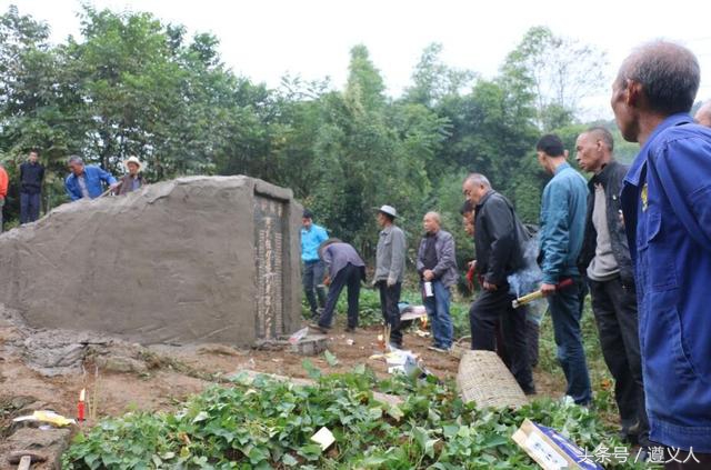 明兵攻破海龙屯奶妈冒险救出杨寿松 杨氏后人为恩太祖穆氏立碑