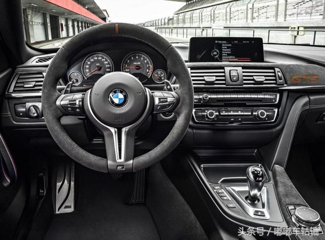 宝马M4排气声浪很有可能响彻半条街,你敢听,就有人敢放