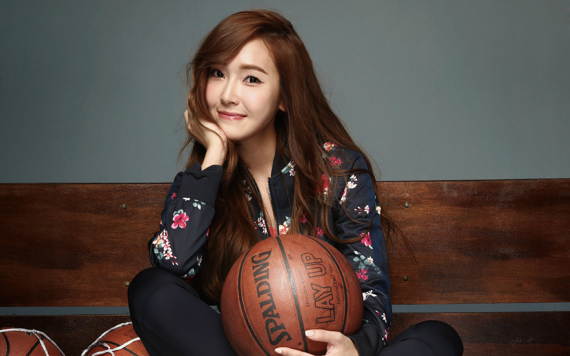 jessica郑秀妍最新代言产品,jessica郑秀妍服装品牌