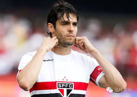 足球托雷斯状态下滑原因,足坛最惊险时刻托雷斯受伤