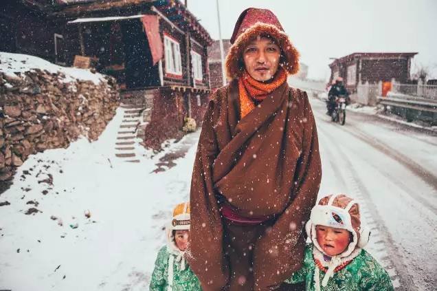 冬季到雪村来看雪,冬季到雪乡去看雪