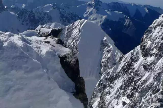 博格达峰登顶需要什么手续,博格达攀登视频教程