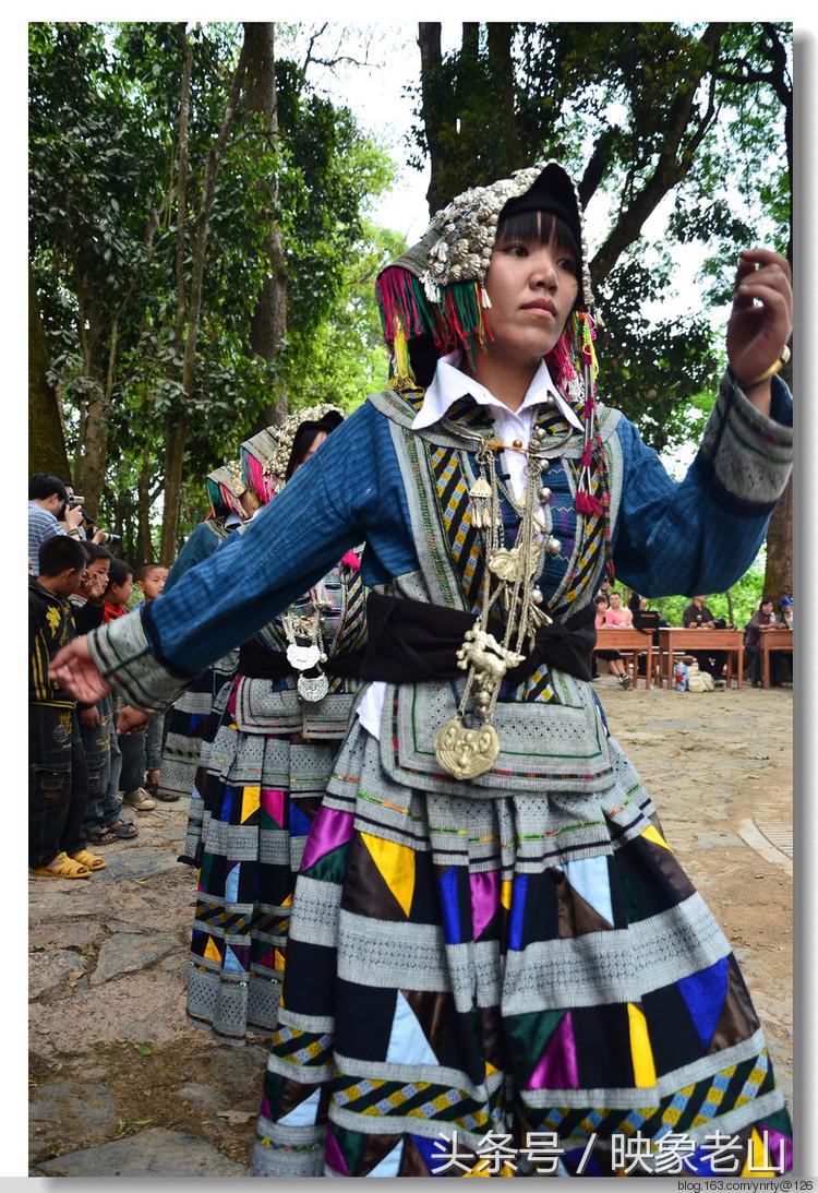 云南有个神秘的民族,云南深山里的原始部落女人