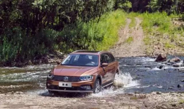大众蔚领为什么没有旅行车,首款跨界型旅行车大众蔚领怎么样