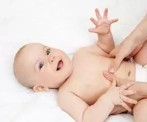 新生儿护理注意事项视频,新生儿护理1-15天的注意事项