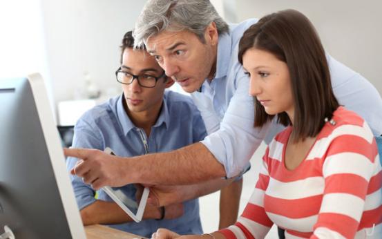 孩子眼睛近视天天热敷好吗,4岁宝宝眼睛近视100多度该怎么办