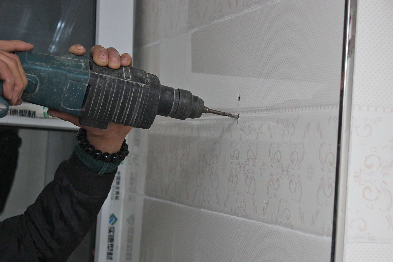 水力发电花洒套装数显,智能恒温淋浴花洒使用