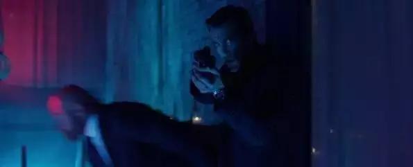 战术美学｜《疾速追杀》的“枪械世界”